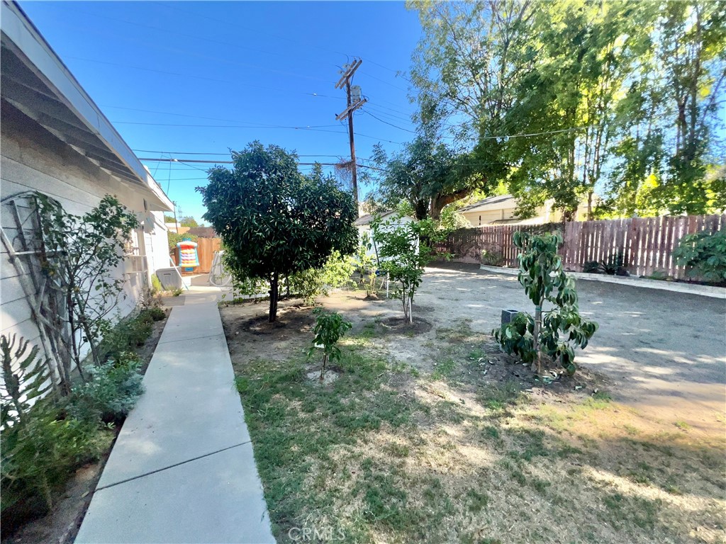 MLS #OC25225415 image #50