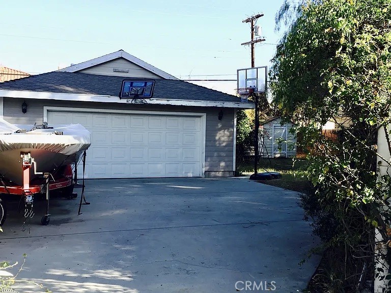 MLS #OC25225415 image #54