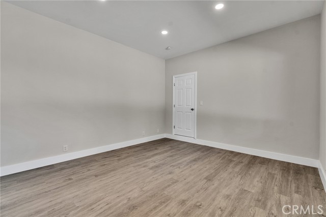 MLS #OC25225506 image #13