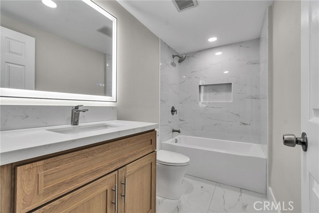 MLS #OC25225506 image #18