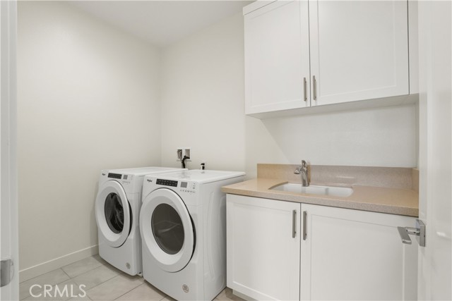 MLS #OC25225551 image #16
