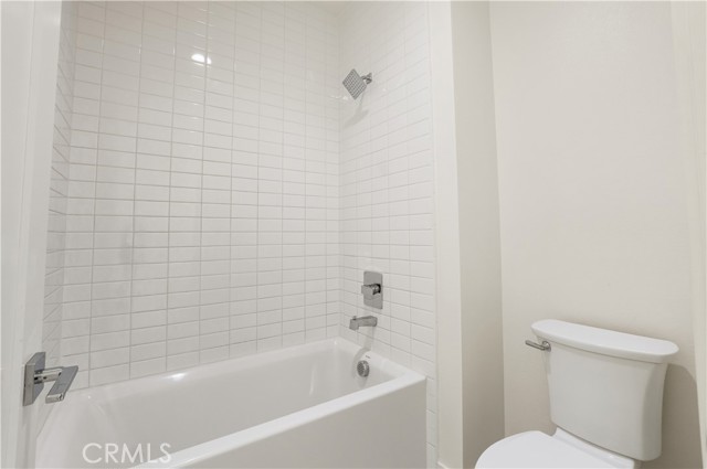 MLS #OC25225551 image #31