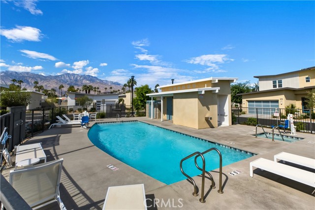 MLS #OC25225551 image #39
