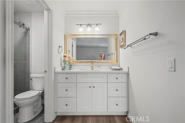 MLS #OC25225622 image #16