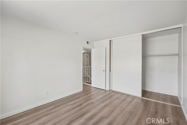 MLS #OC25225622 image #21