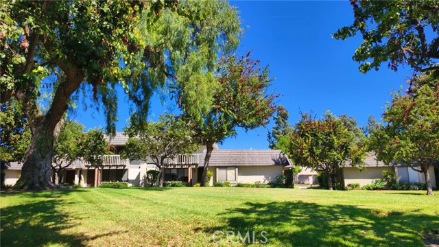 MLS #OC25225622 image #36