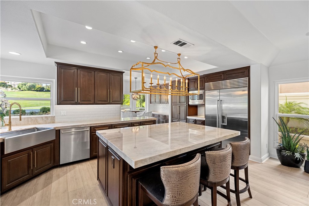 MLS #OC25225660 image #11