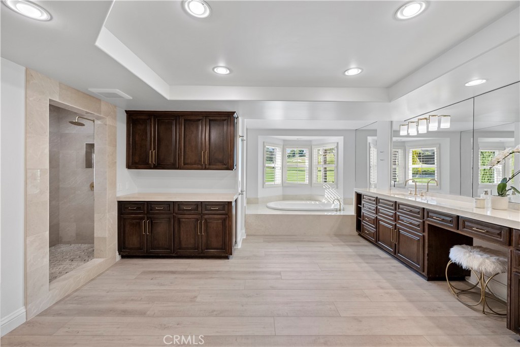 MLS #OC25225660 image #21