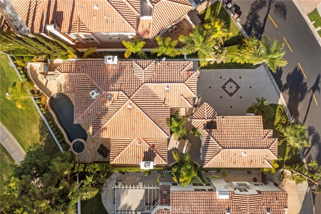 MLS #OC25225660 image #32