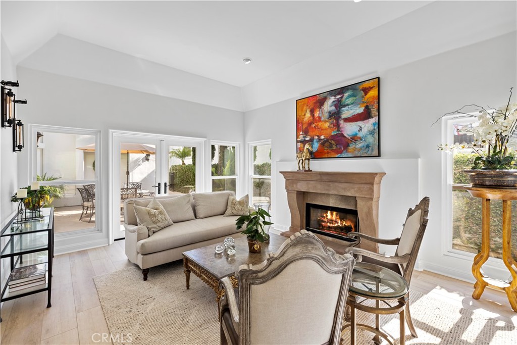 MLS #OC25225660 image #6