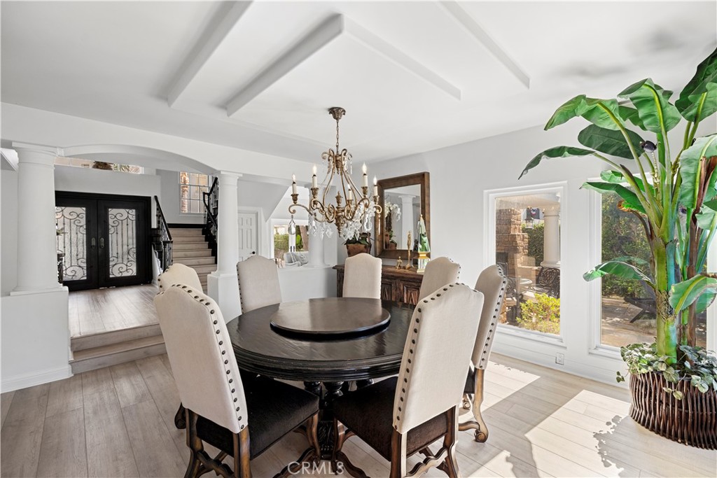 MLS #OC25225660 image #9