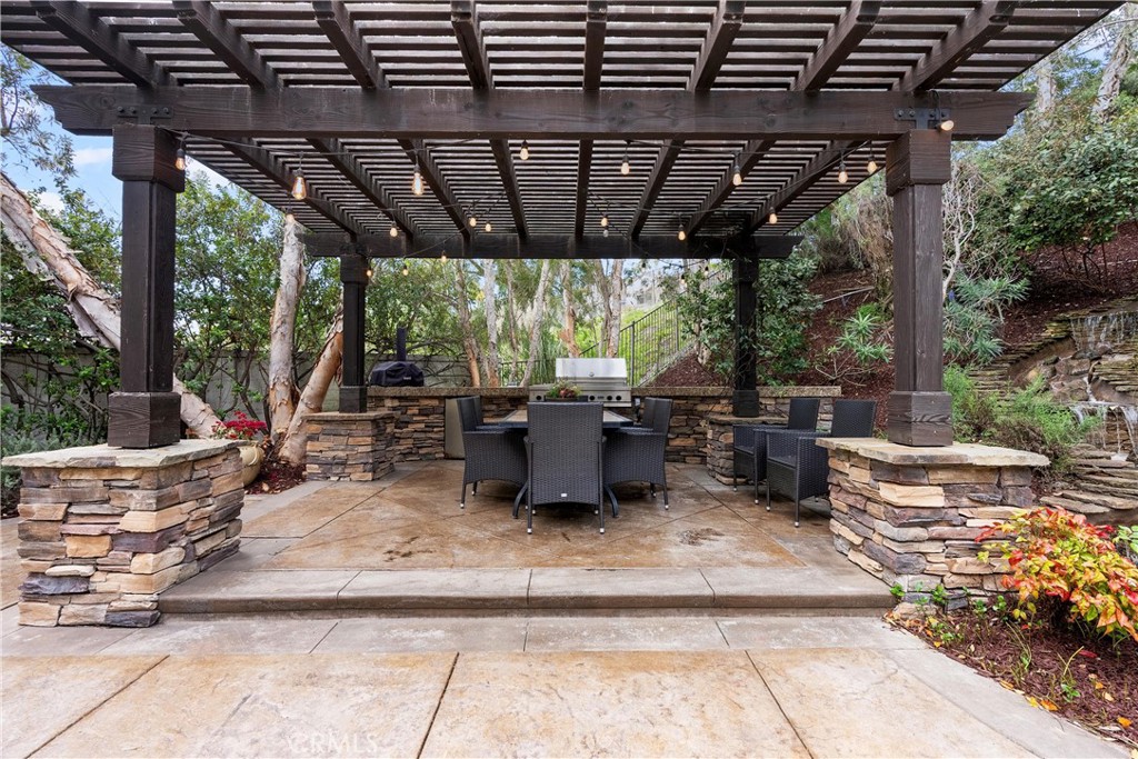 MLS #OC25225684 image #26