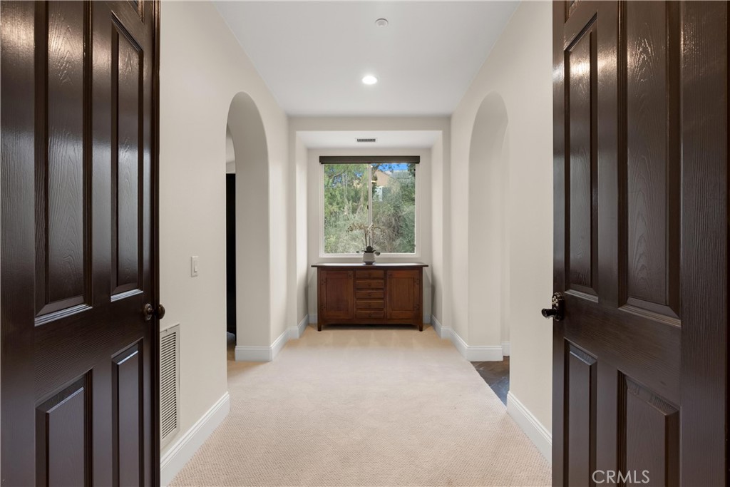 MLS #OC25225684 image #27