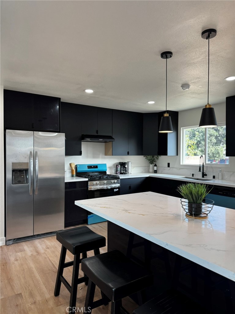 MLS #OC25225709 image #1