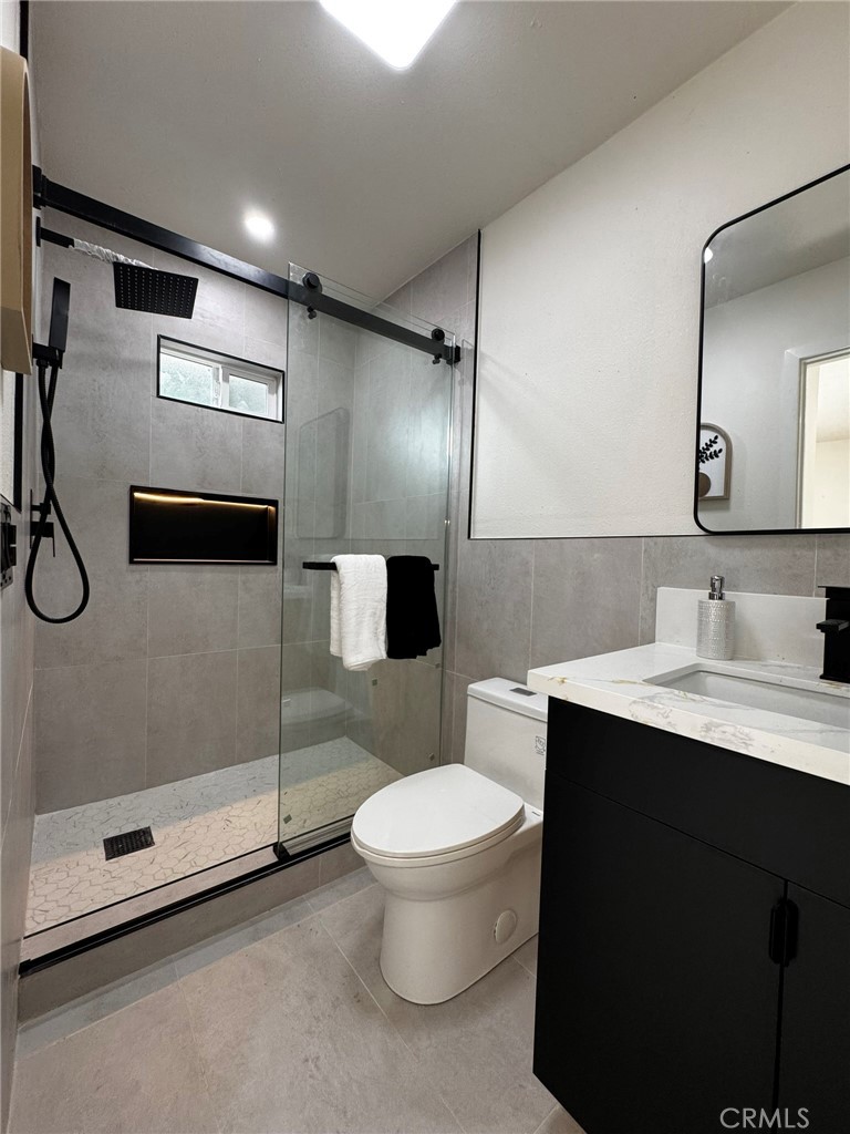 MLS #OC25225709 image #10