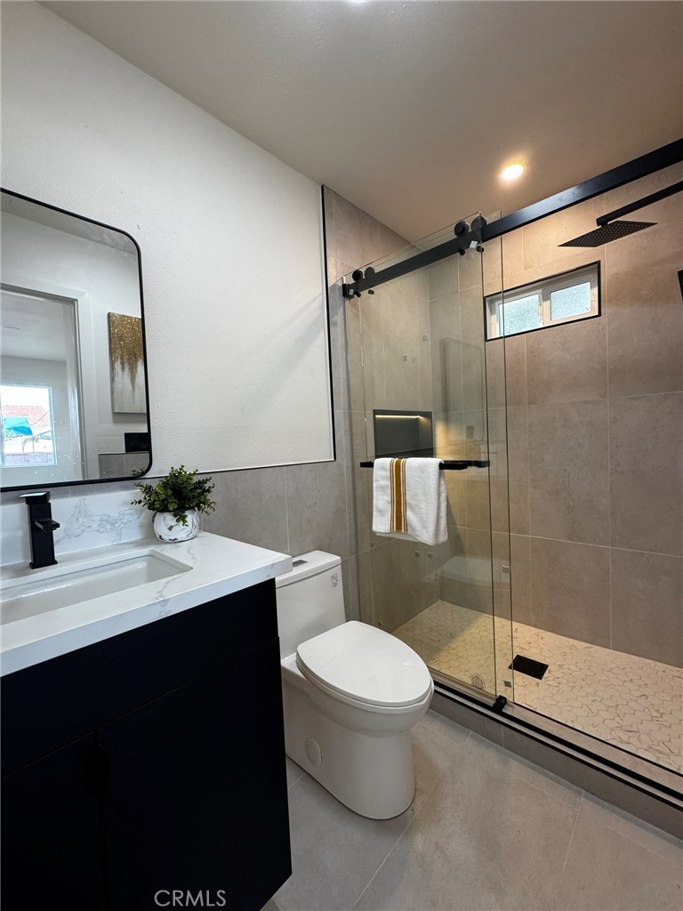 MLS #OC25225709 image #12