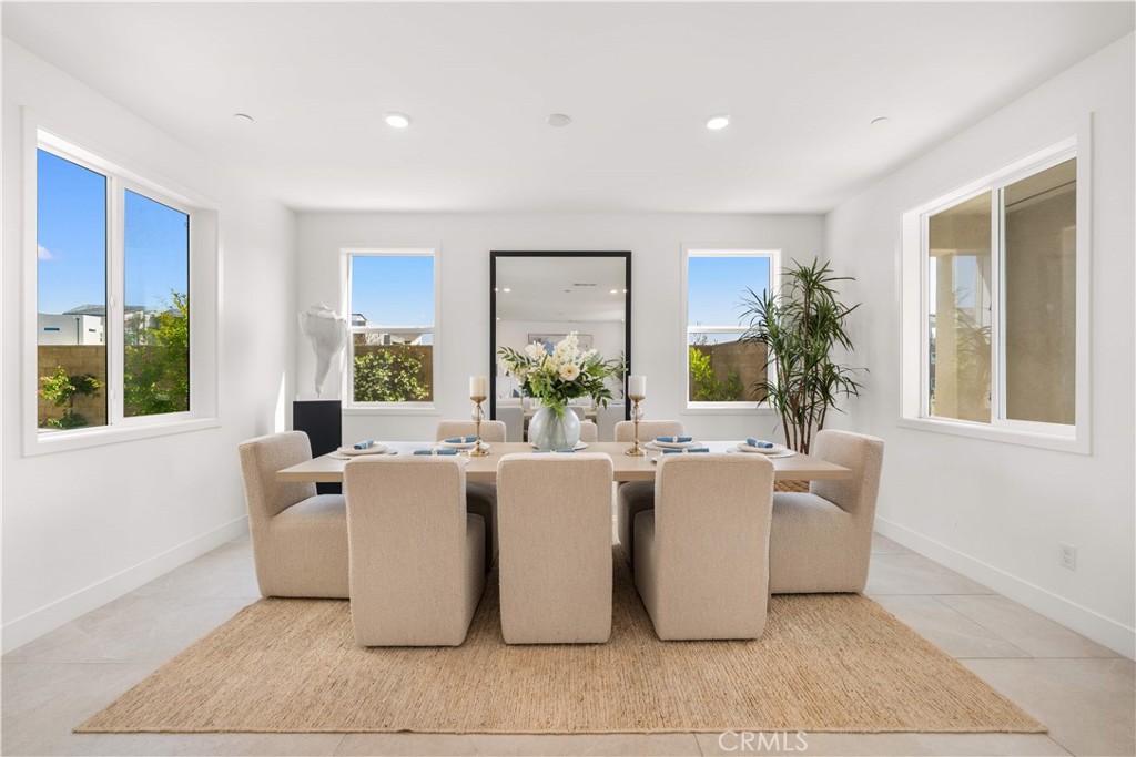 MLS #OC25225907 image #10