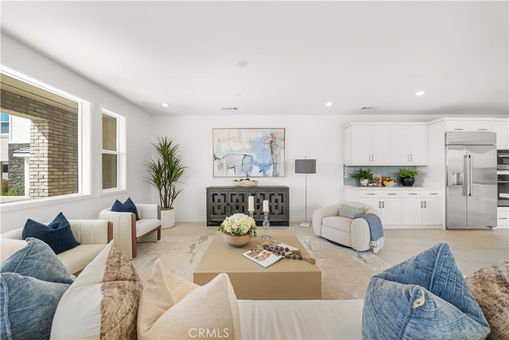 MLS #OC25225907 image #13