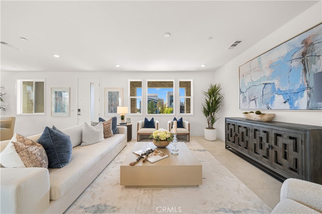 MLS #OC25225907 image #14