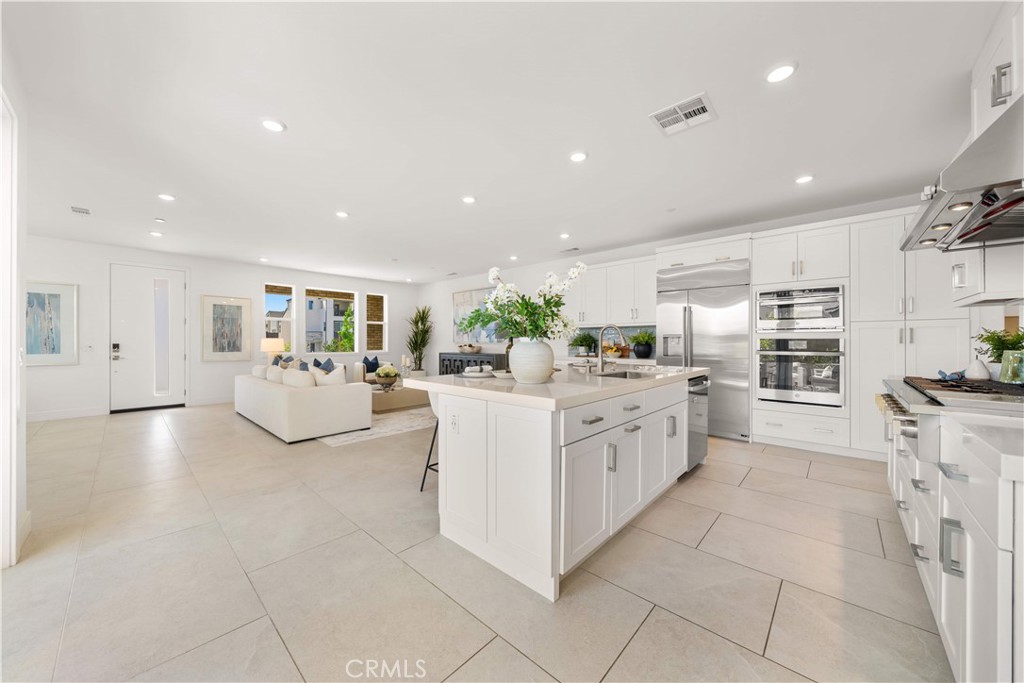 MLS #OC25225907 image #18