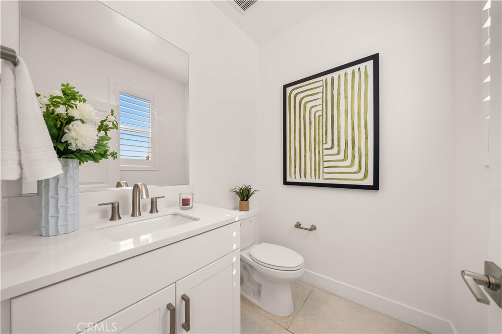 MLS #OC25225907 image #23