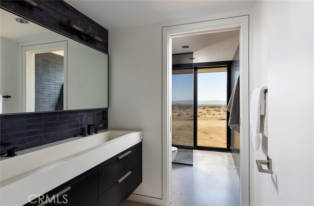 MLS #OC25225940 image #35