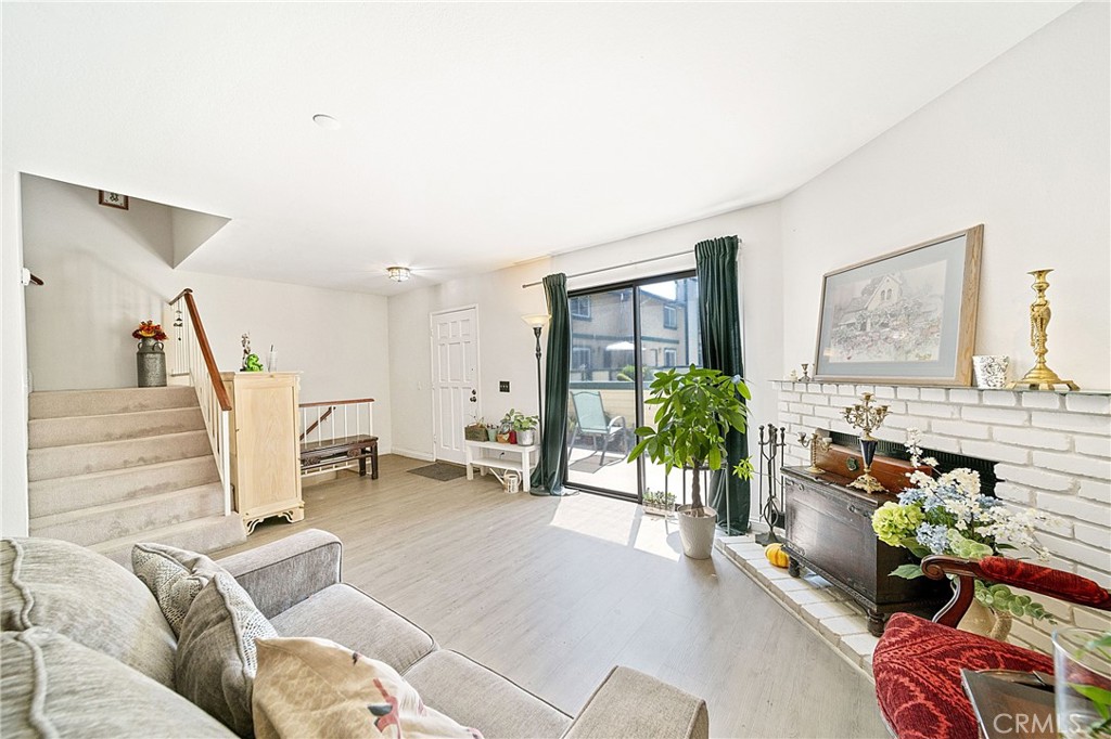 MLS #OC25225942 image #10