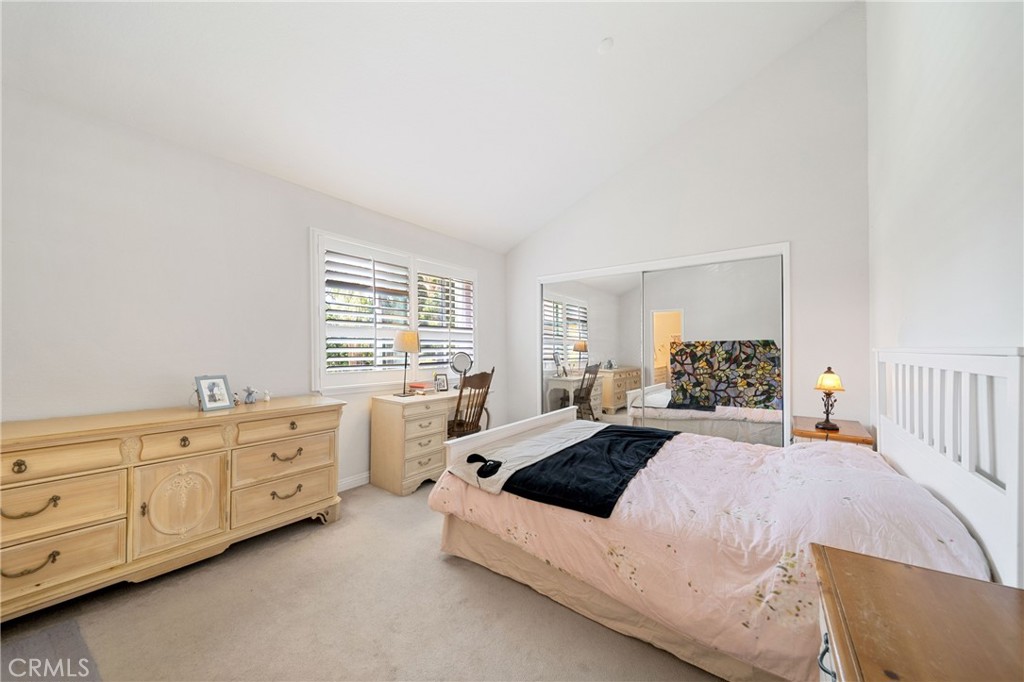 MLS #OC25225942 image #11