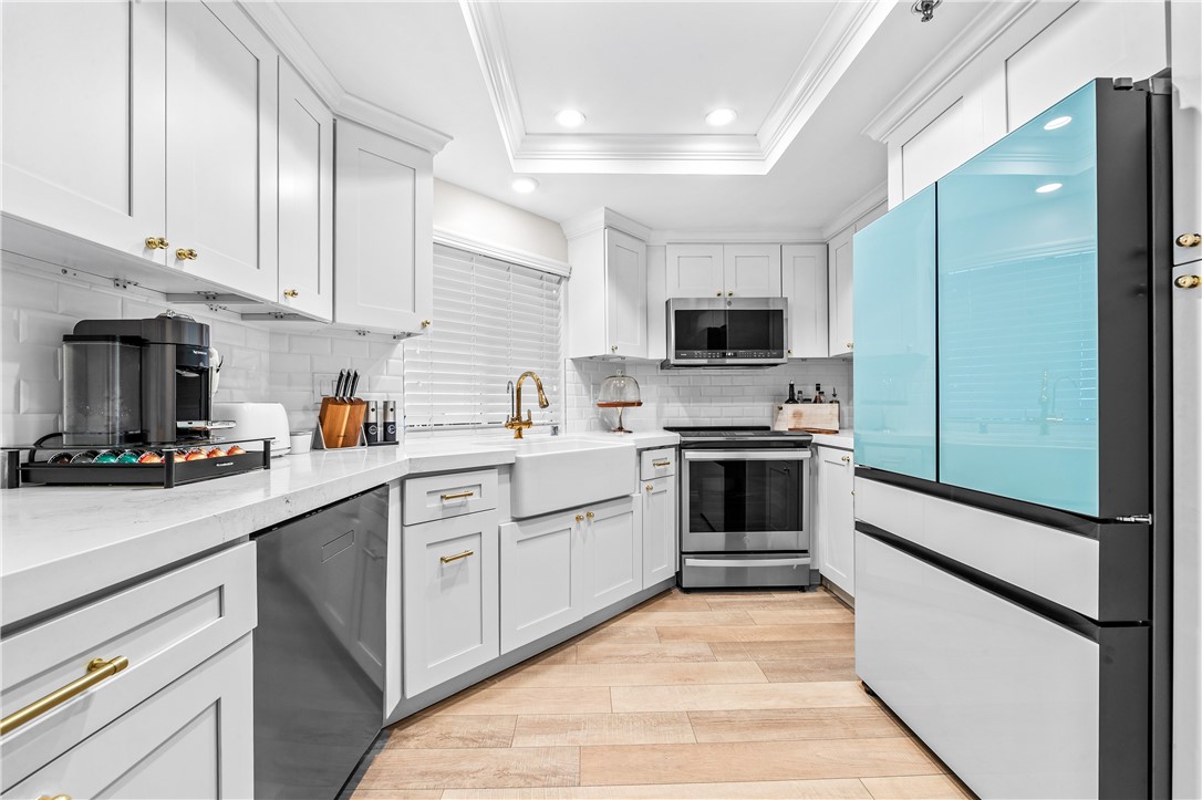 MLS #OC25226103 image #10