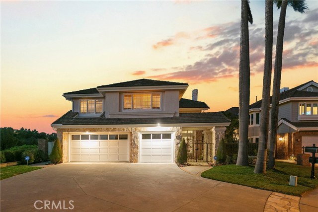 MLS #OC25226121 image #1