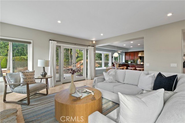 MLS #OC25226121 image #12