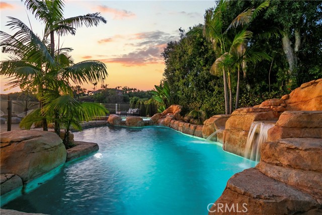 MLS #OC25226121 image #2