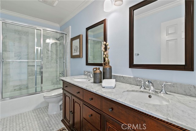 MLS #OC25226121 image #26