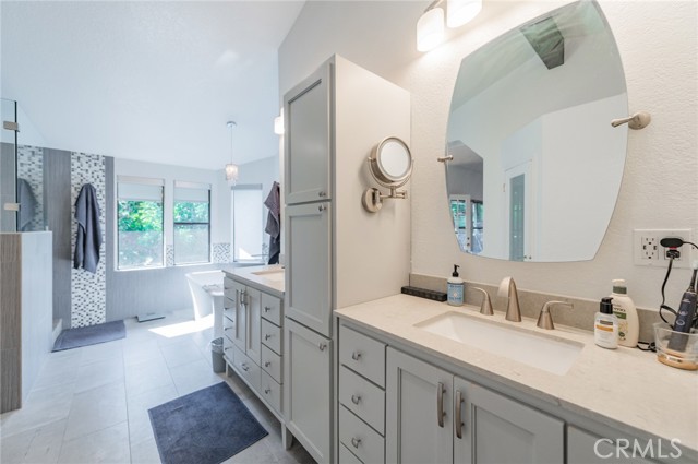 MLS #OC25226168 image #46