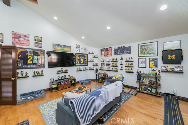 MLS #OC25226168 image #59