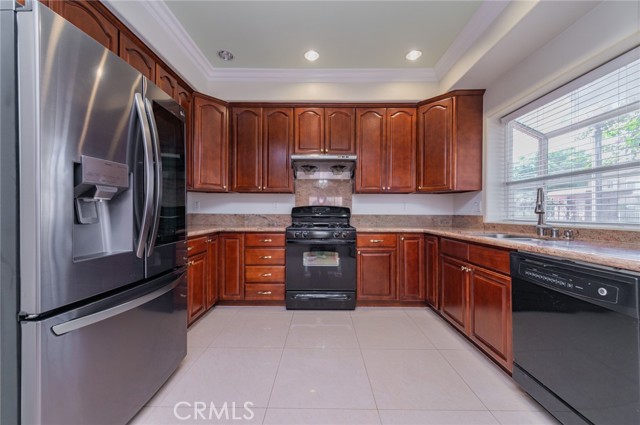 MLS #OC25226172 image #13