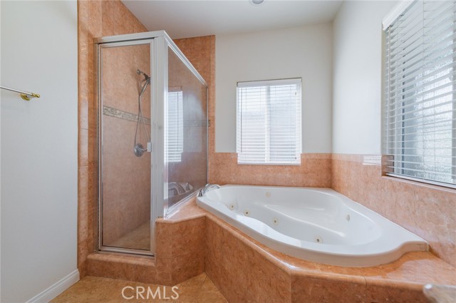 MLS #OC25226172 image #26