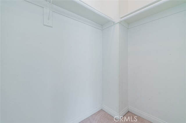 MLS #OC25226172 image #32