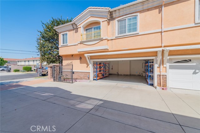 MLS #OC25226172 image #4