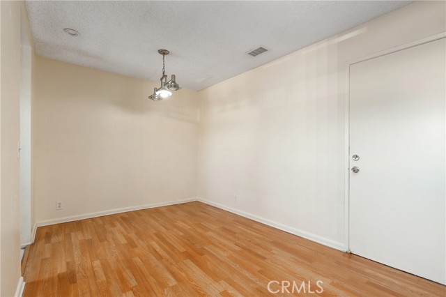 MLS #OC25226290 image #13