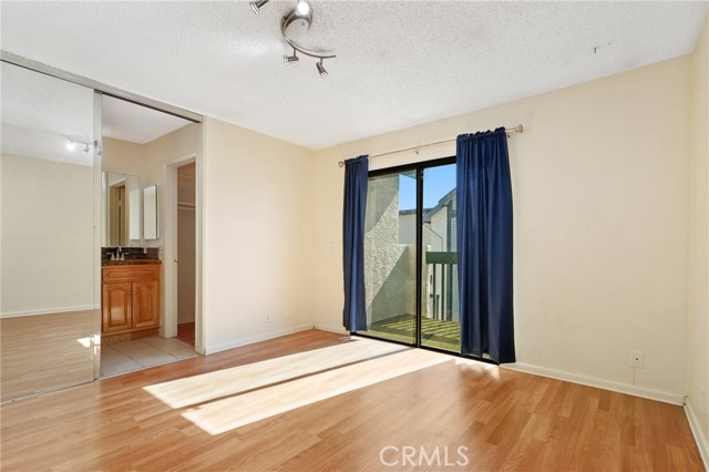 MLS #OC25226290 image #17