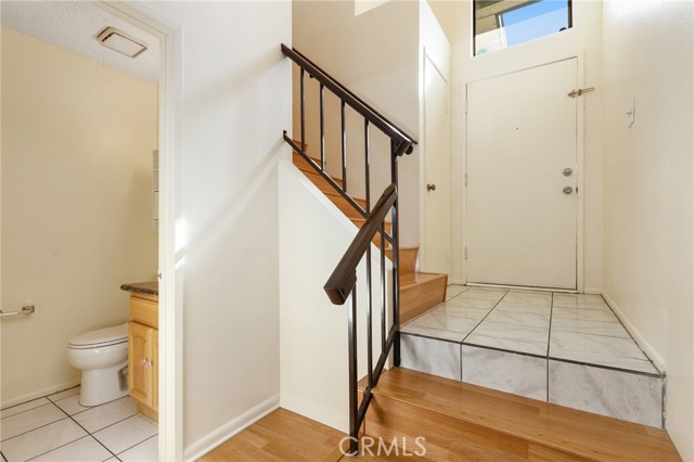 MLS #OC25226290 image #2