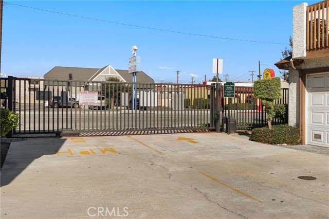 MLS #OC25226290 image #34