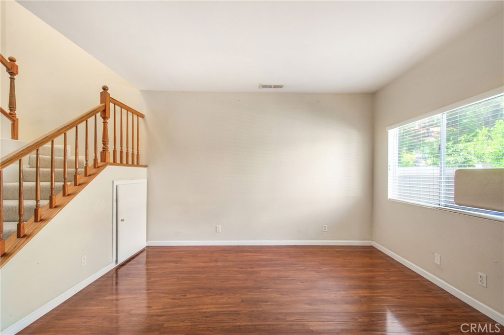 MLS #OC25226345 image #17