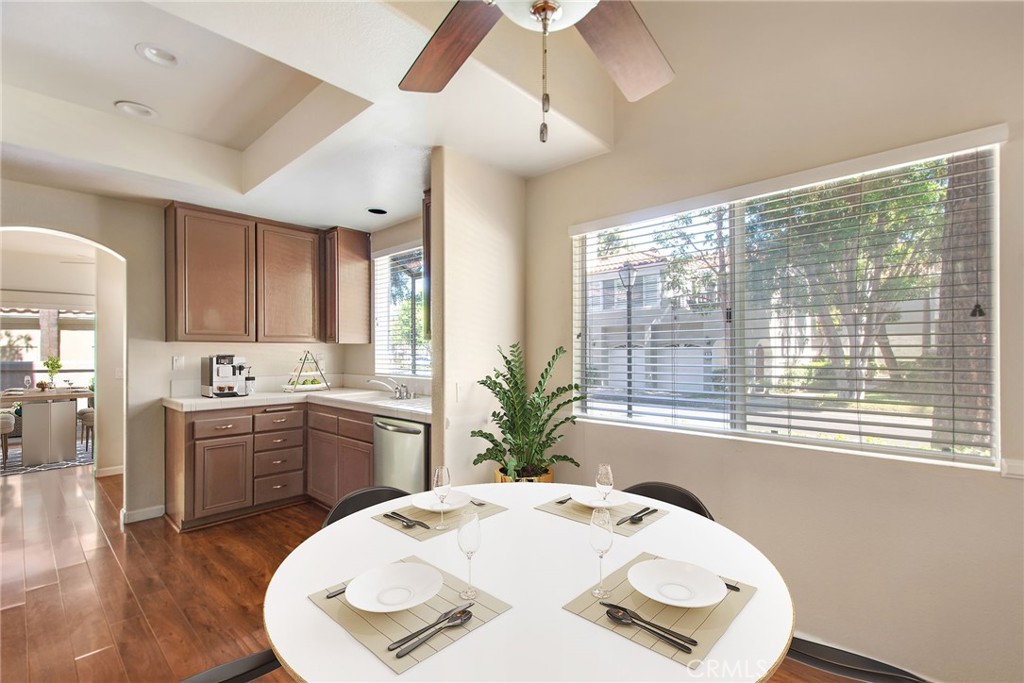 MLS #OC25226345 image #7