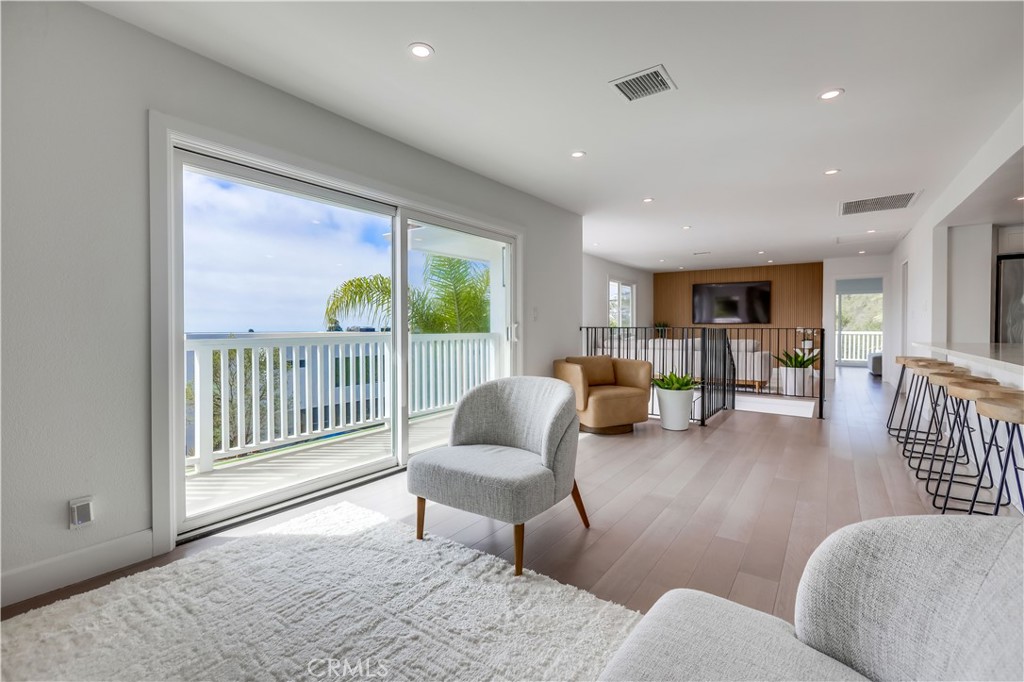 MLS #OC25226355 image #15