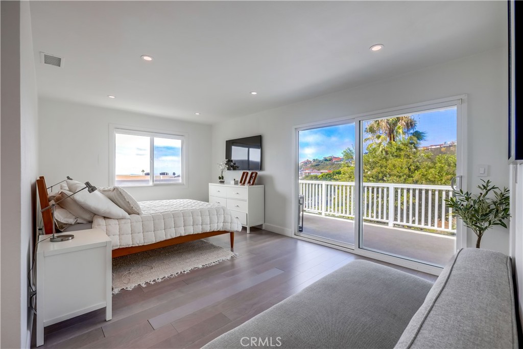 MLS #OC25226355 image #23