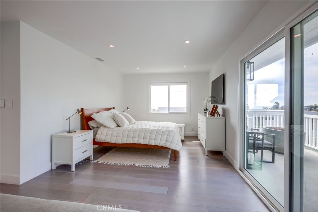 MLS #OC25226355 image #24