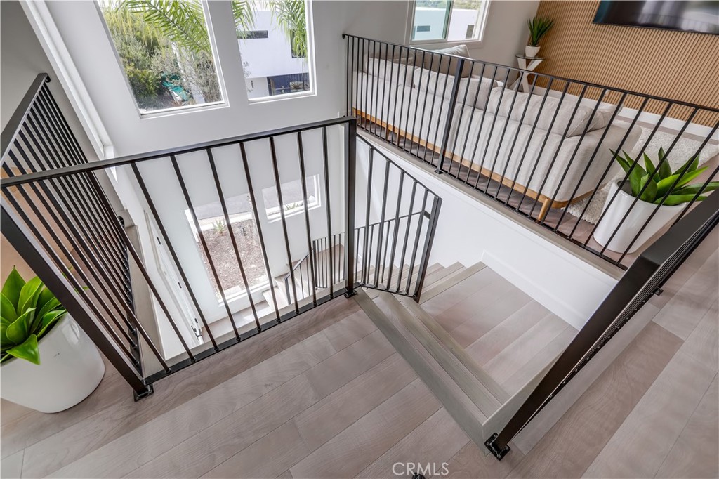 MLS #OC25226355 image #32