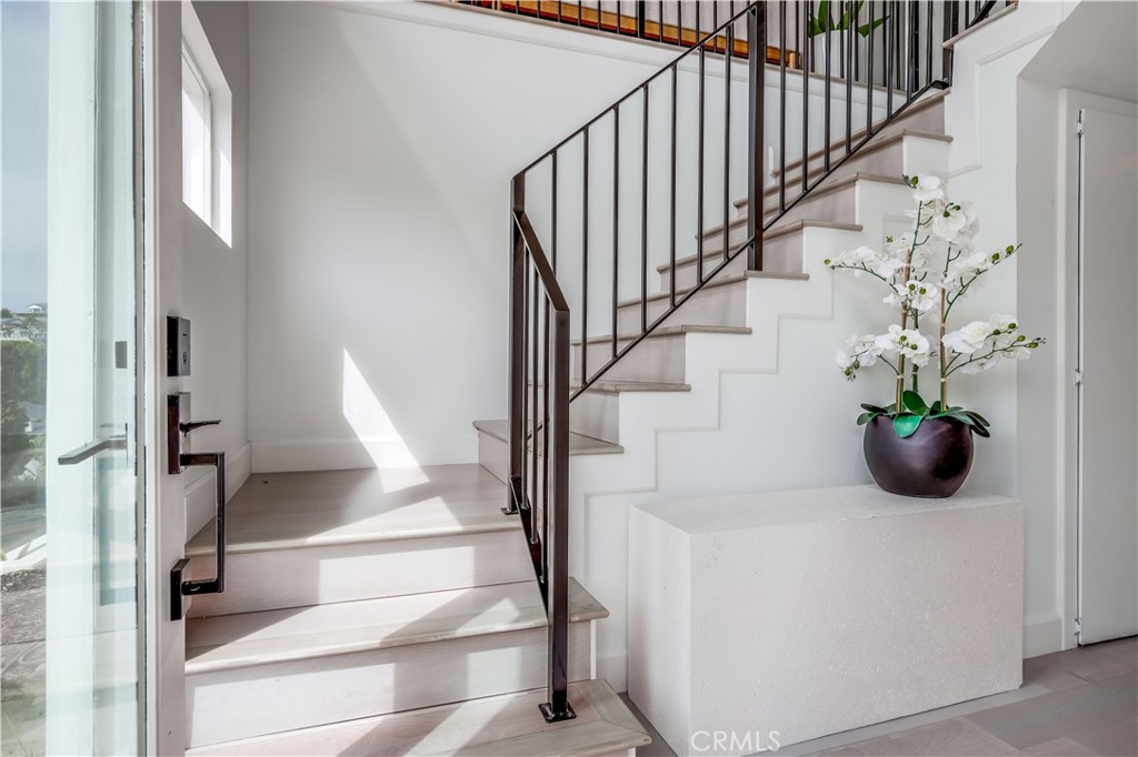 MLS #OC25226355 image #33